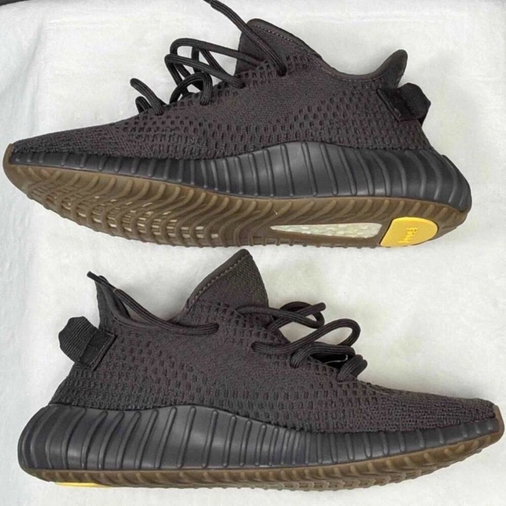 Adidas Yeezy Boost 350 V2 “Cinder Non-Reflective” | FY2903 | 8.5M - Picture 6 of 12